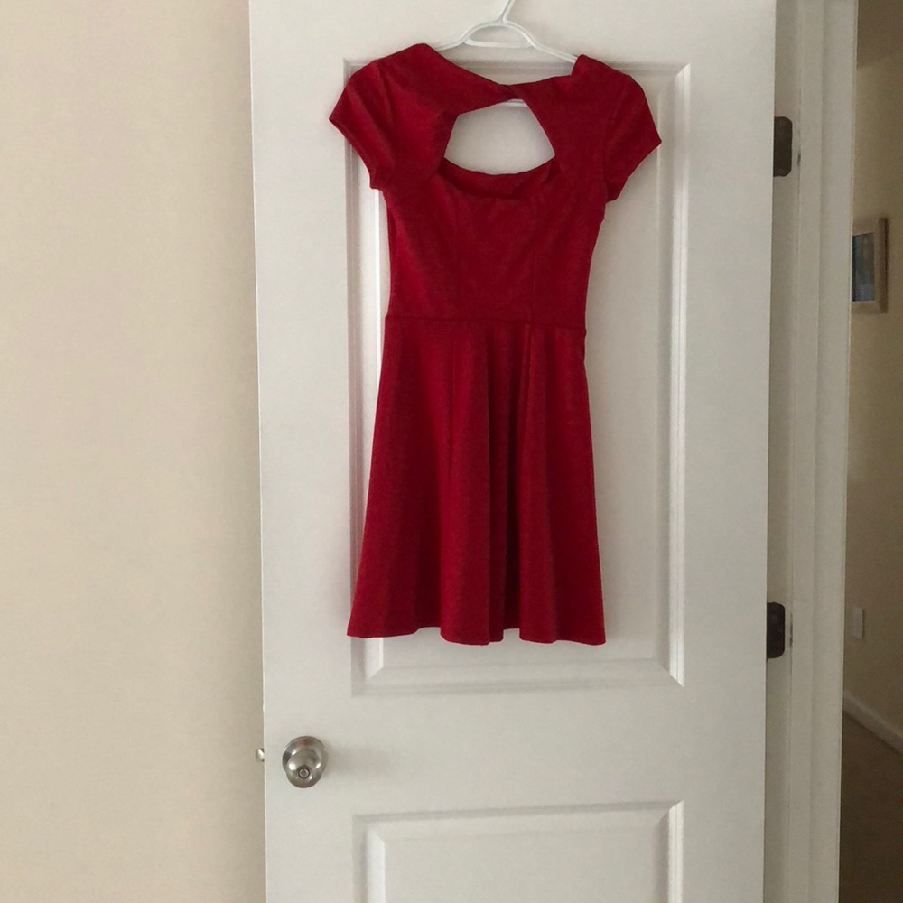 Dress - Picture 2 of 2